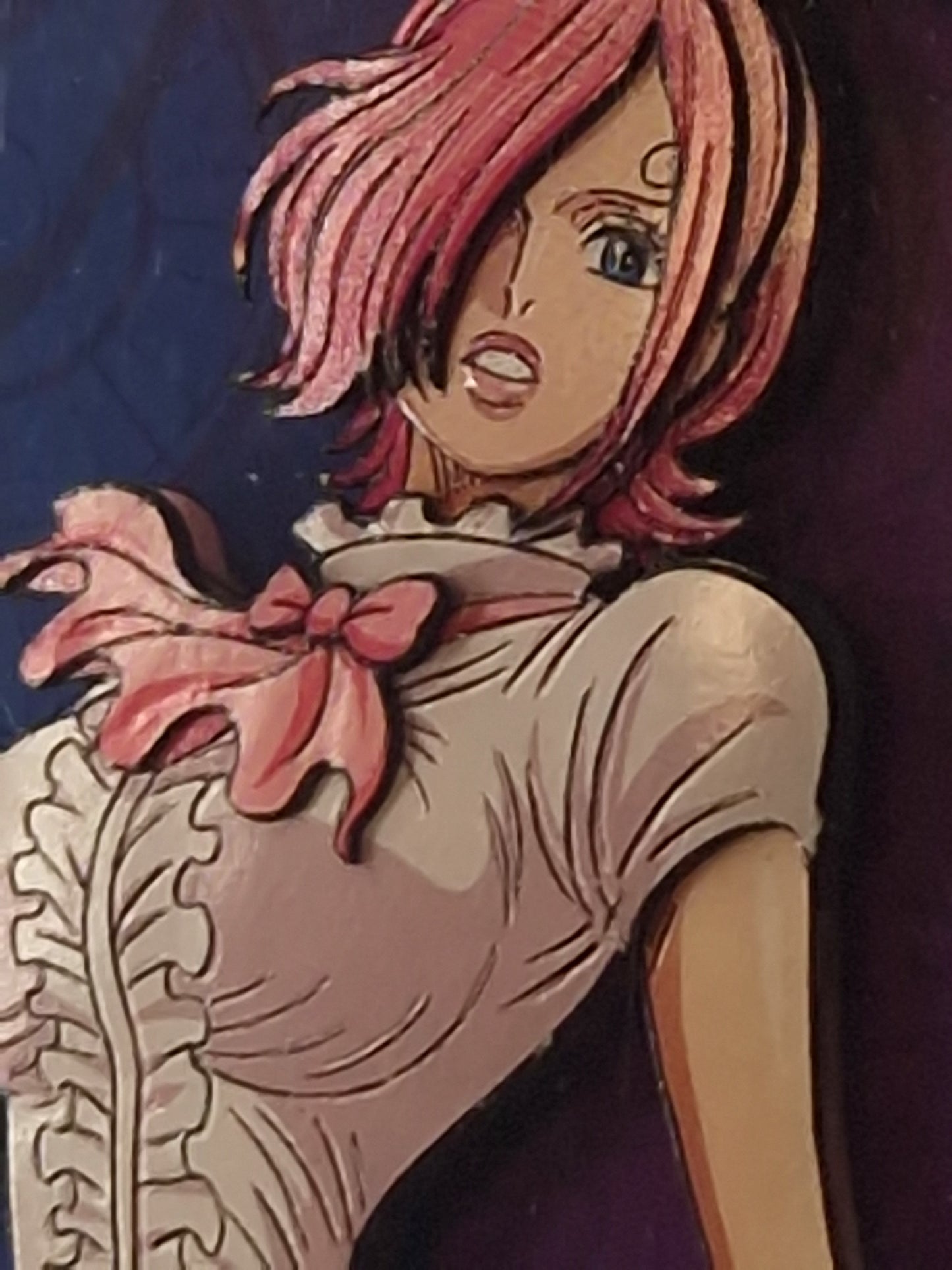 Vinsmoke Reiju (OP06-042) Shadowbox fait main